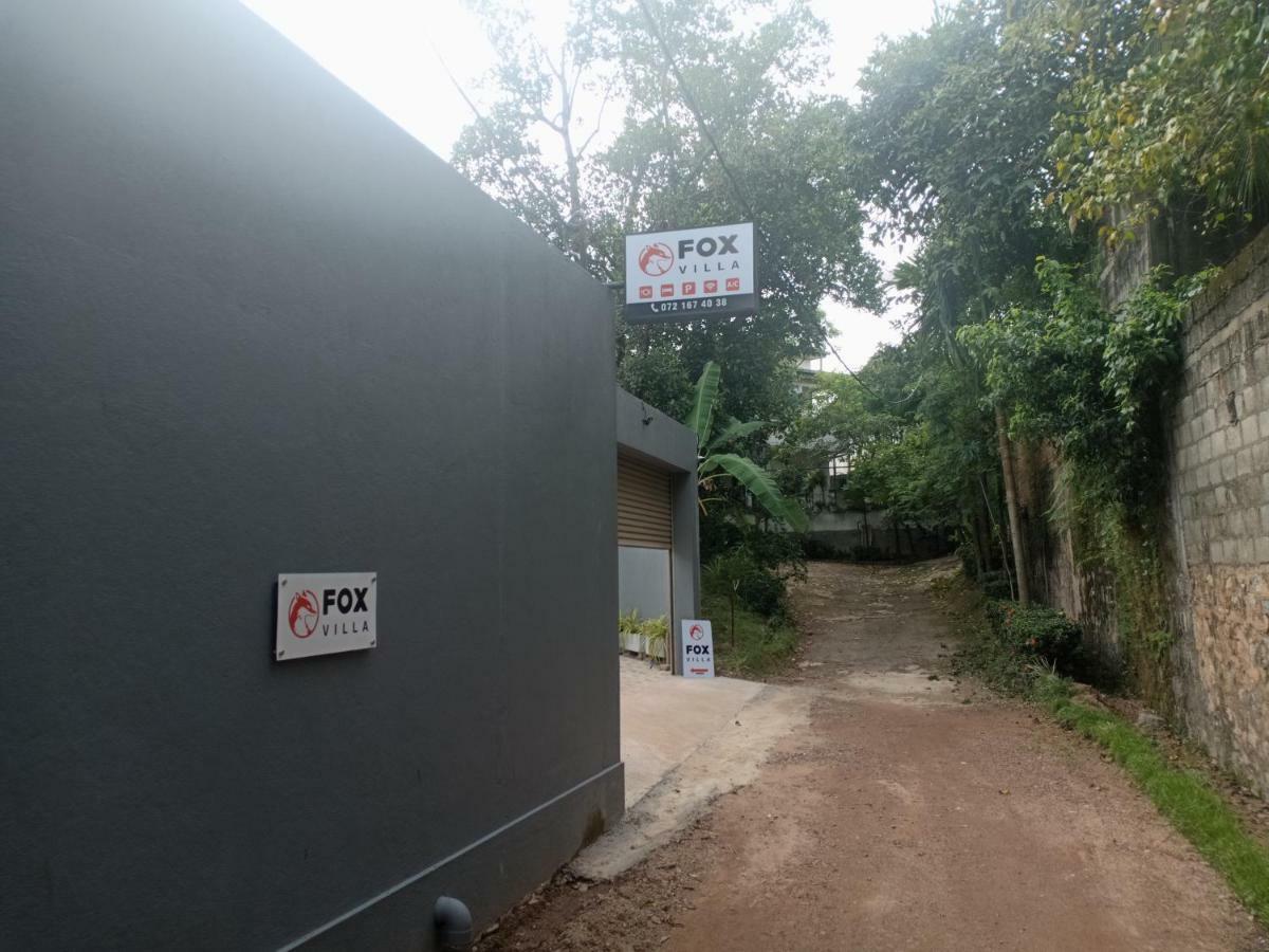 Fox Villa Wattala Kültér fotó